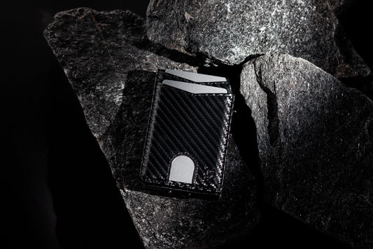 Why Trek Wallets Make the Perfect Gift for Men